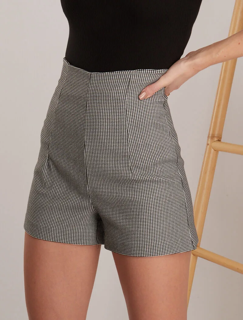 Short taille haute à imprimés - blanc/noir