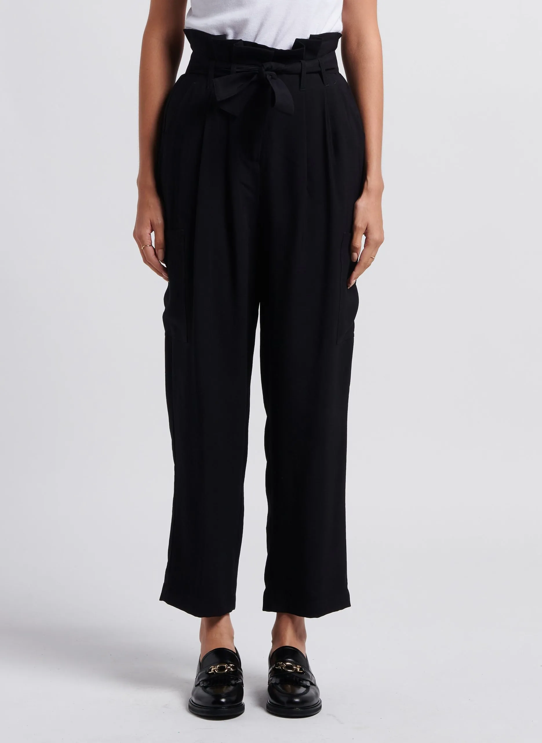 Pantalon cargo taille haute large Noir TVILLO