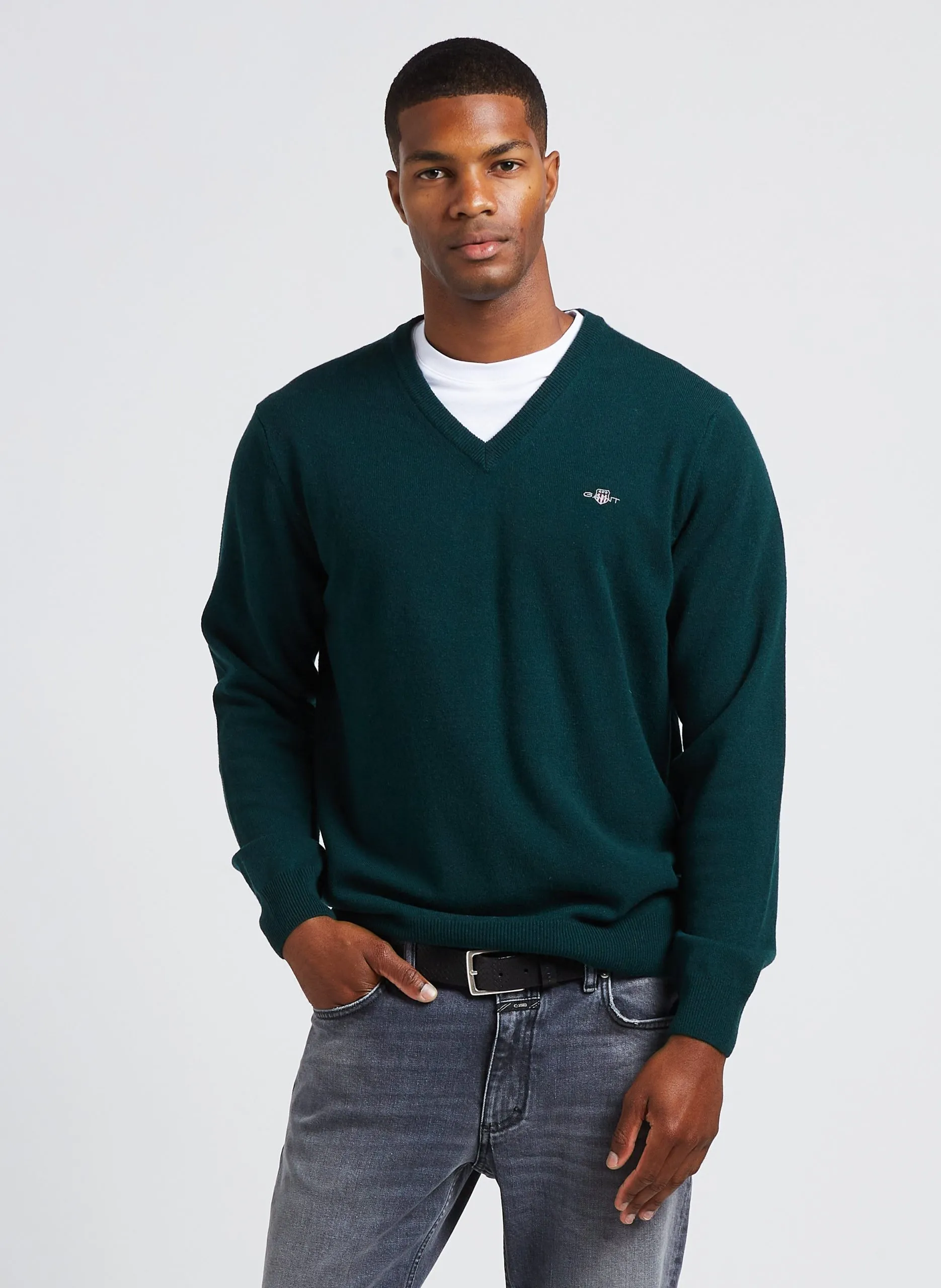 Pull droit col V brodé en laine Vert