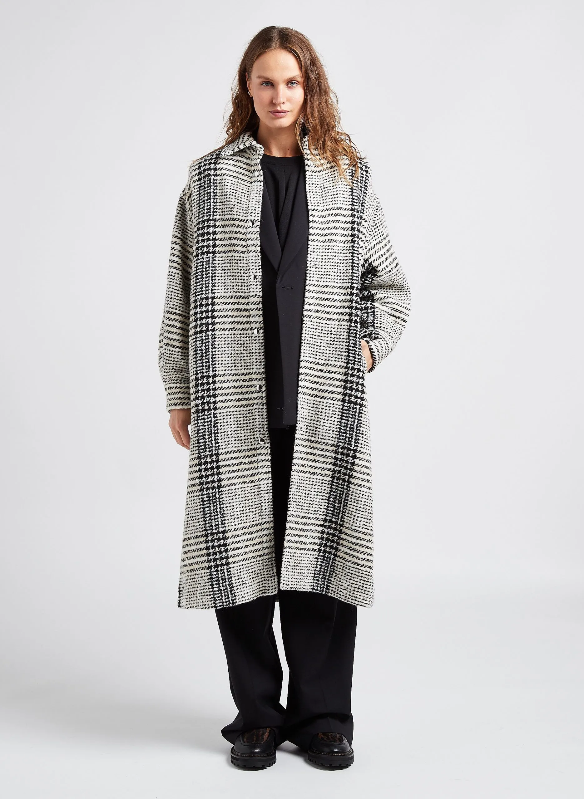 Manteau col classique à carreaux Noir YEO