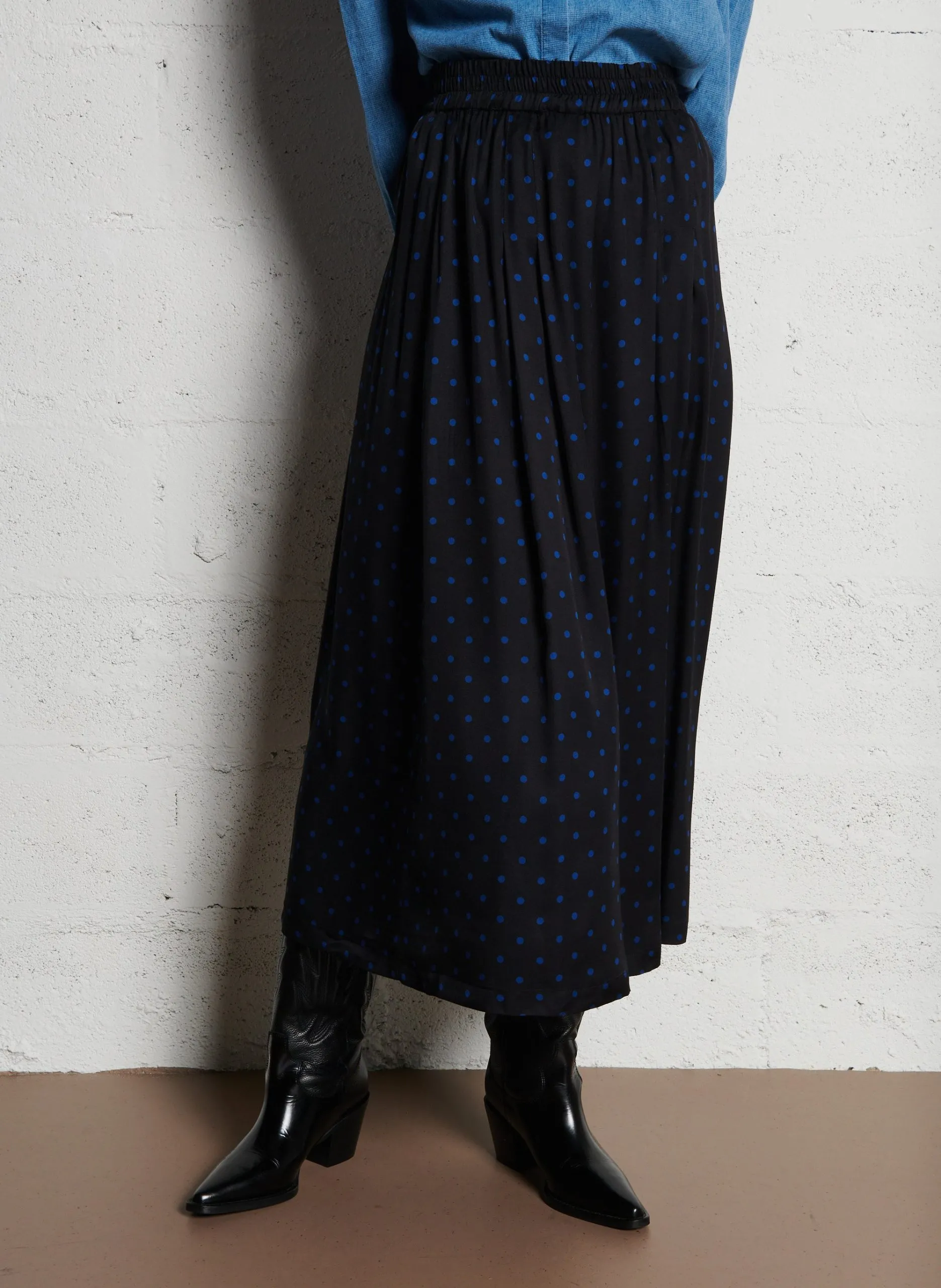 Jupe longue plissée satinée Noir LEXIE