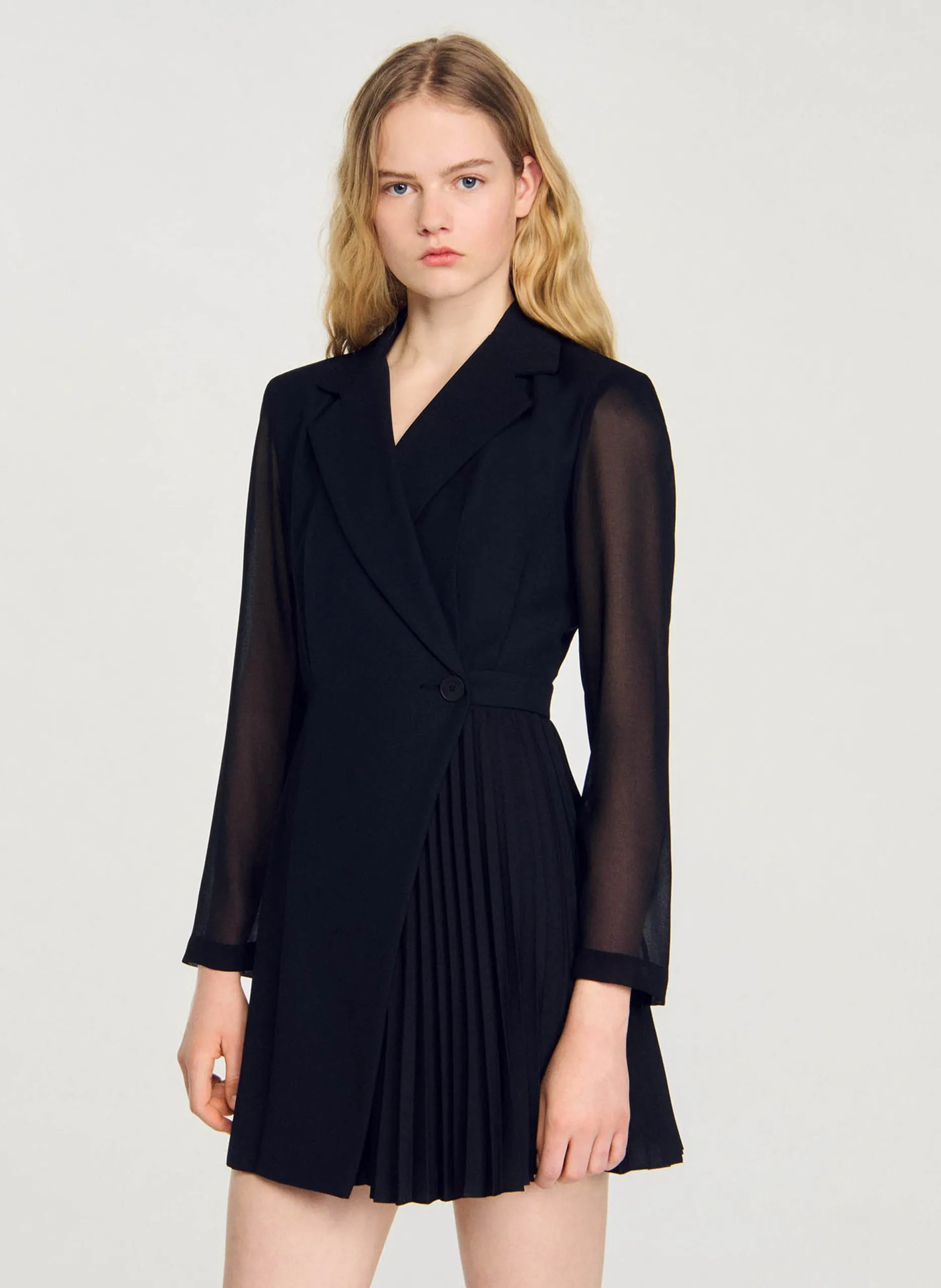 Robe courte col tailleur Noir