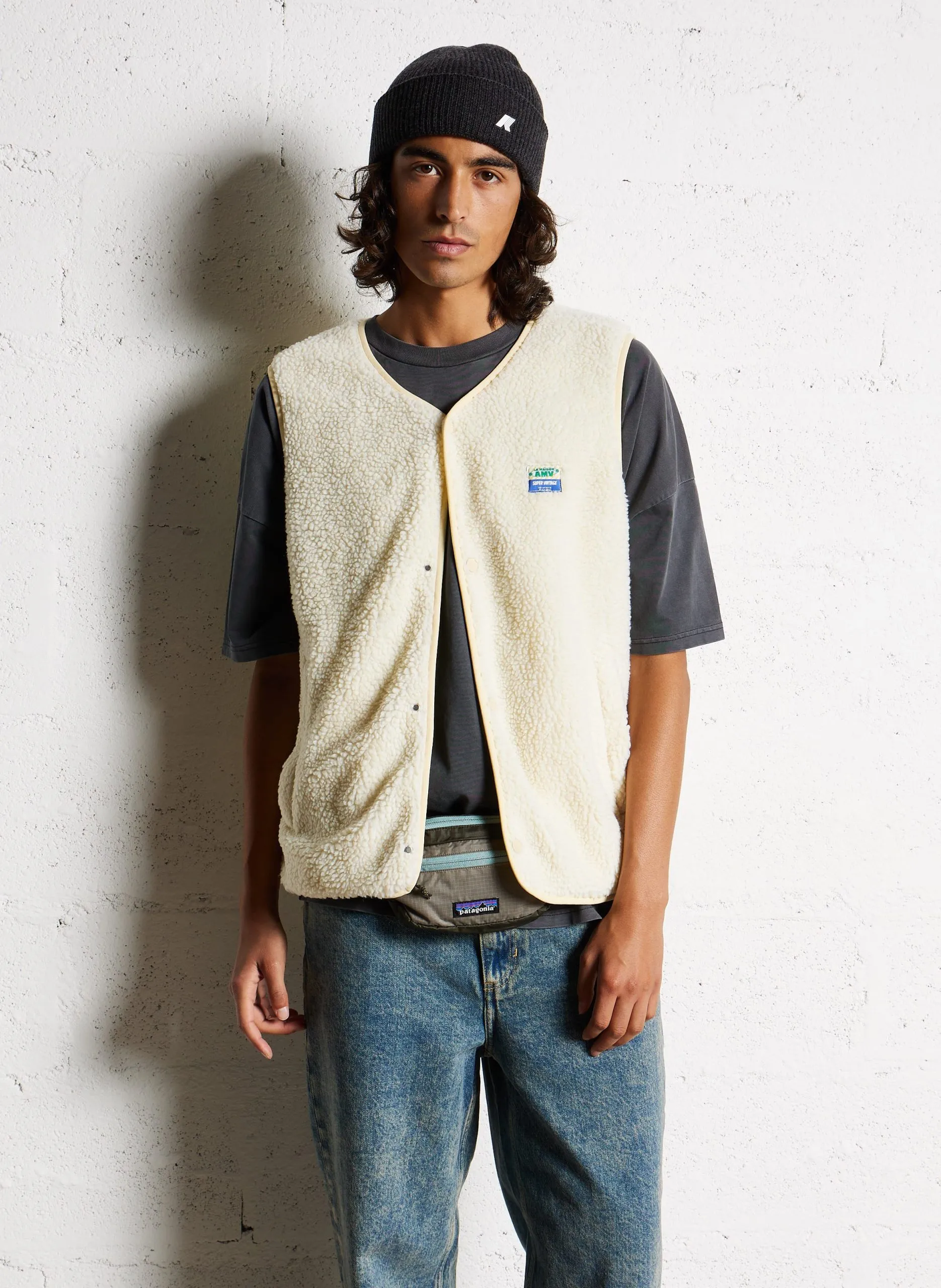 Veste col rond en sherpa Beige HOKTOWN