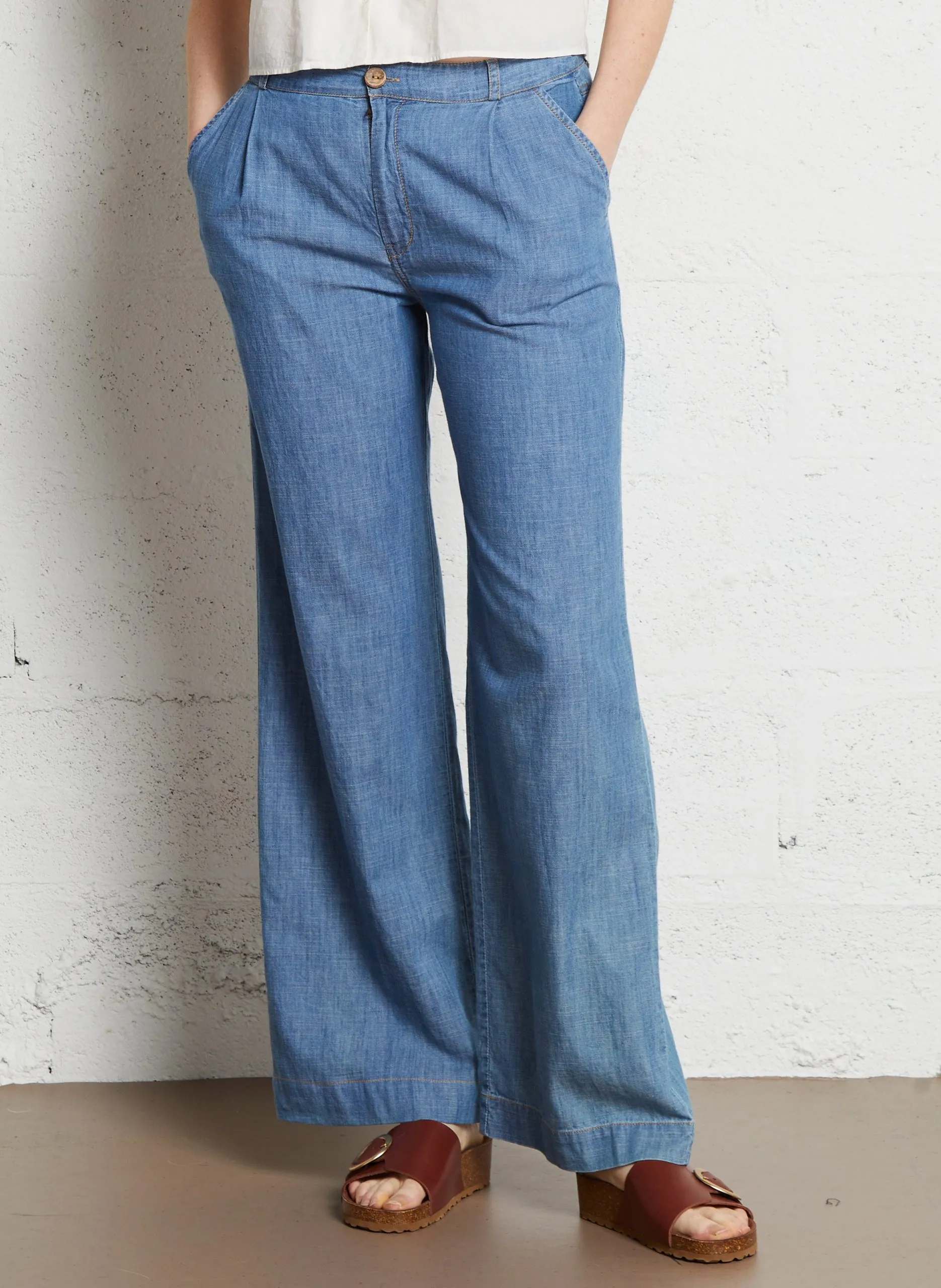 Pantalon droit avec pinces en coton Bleu