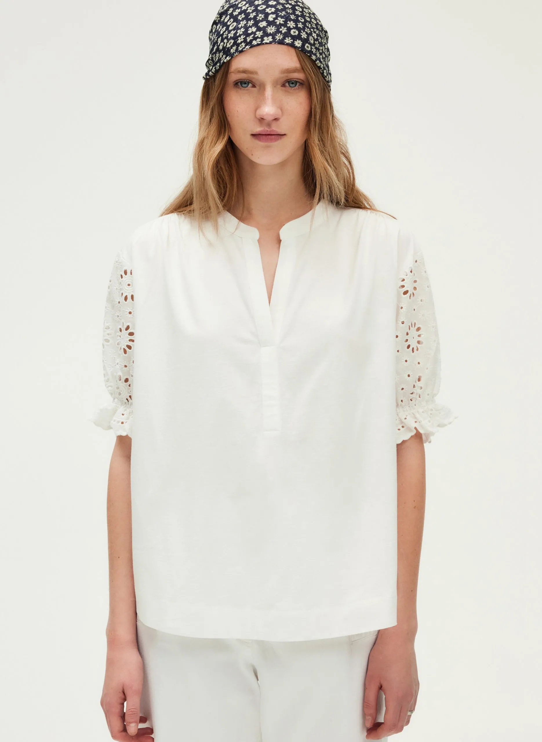 Top brodé en coton Blanc GIANINA