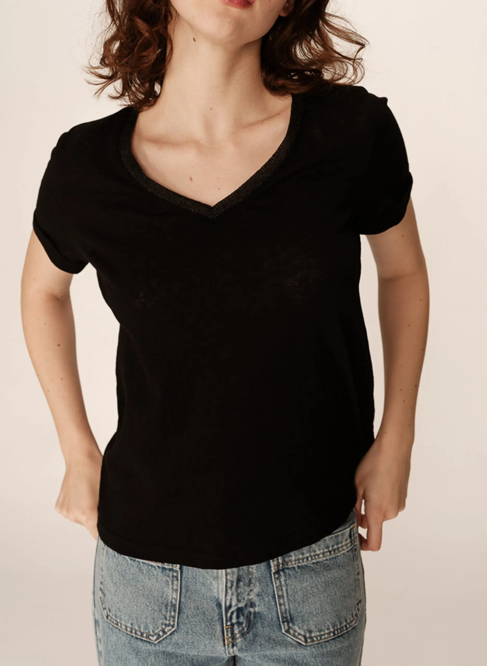 Tee-shirt col V en coton Noir PEPITO
