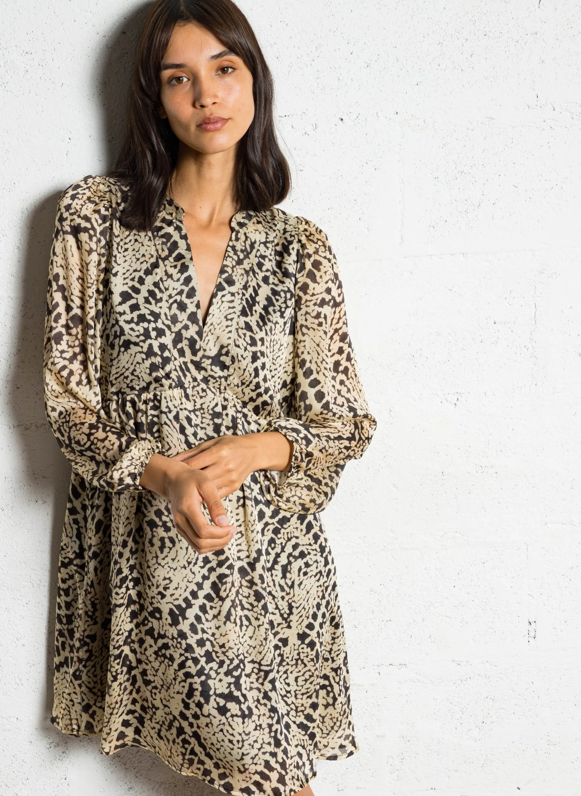 Robe courte imprimée Beige LILANA