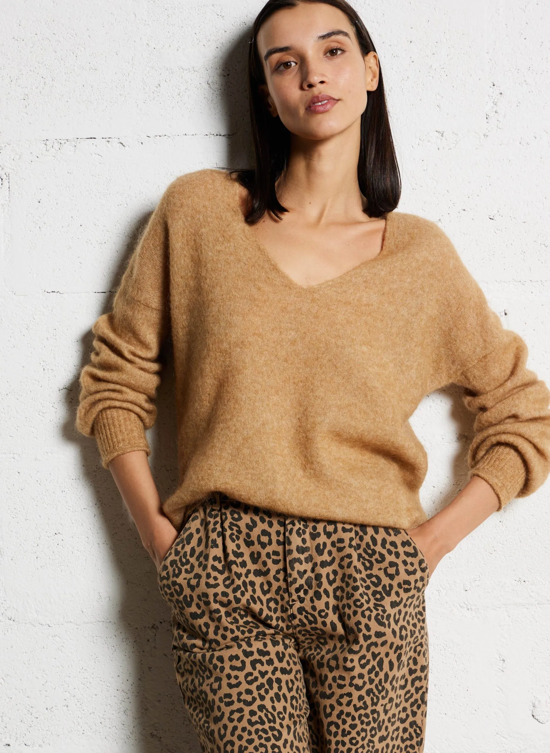 Pull ample col V en laine mélangée Marron DONALD