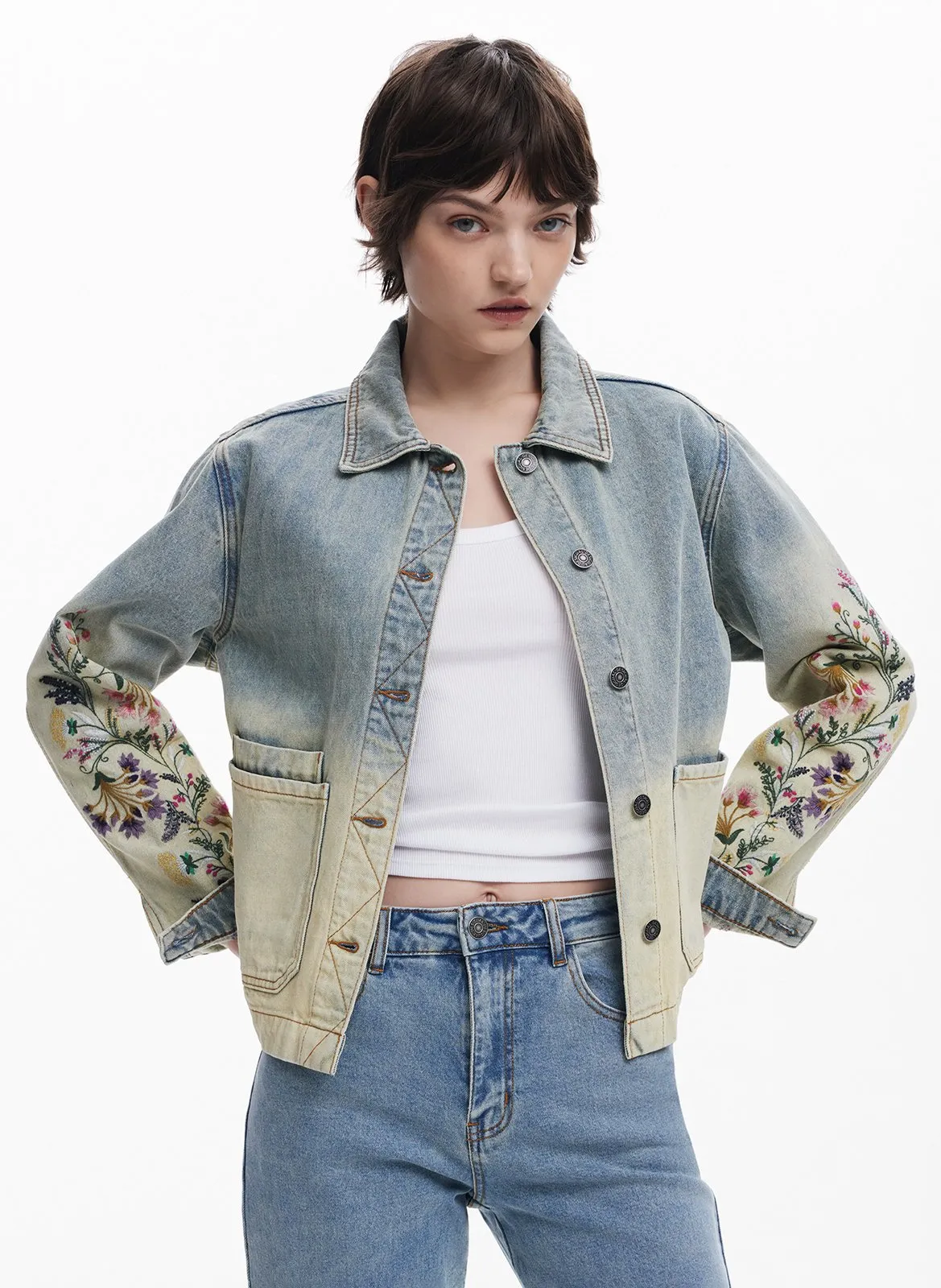 Veste en jean dégradée à broderies Bleu