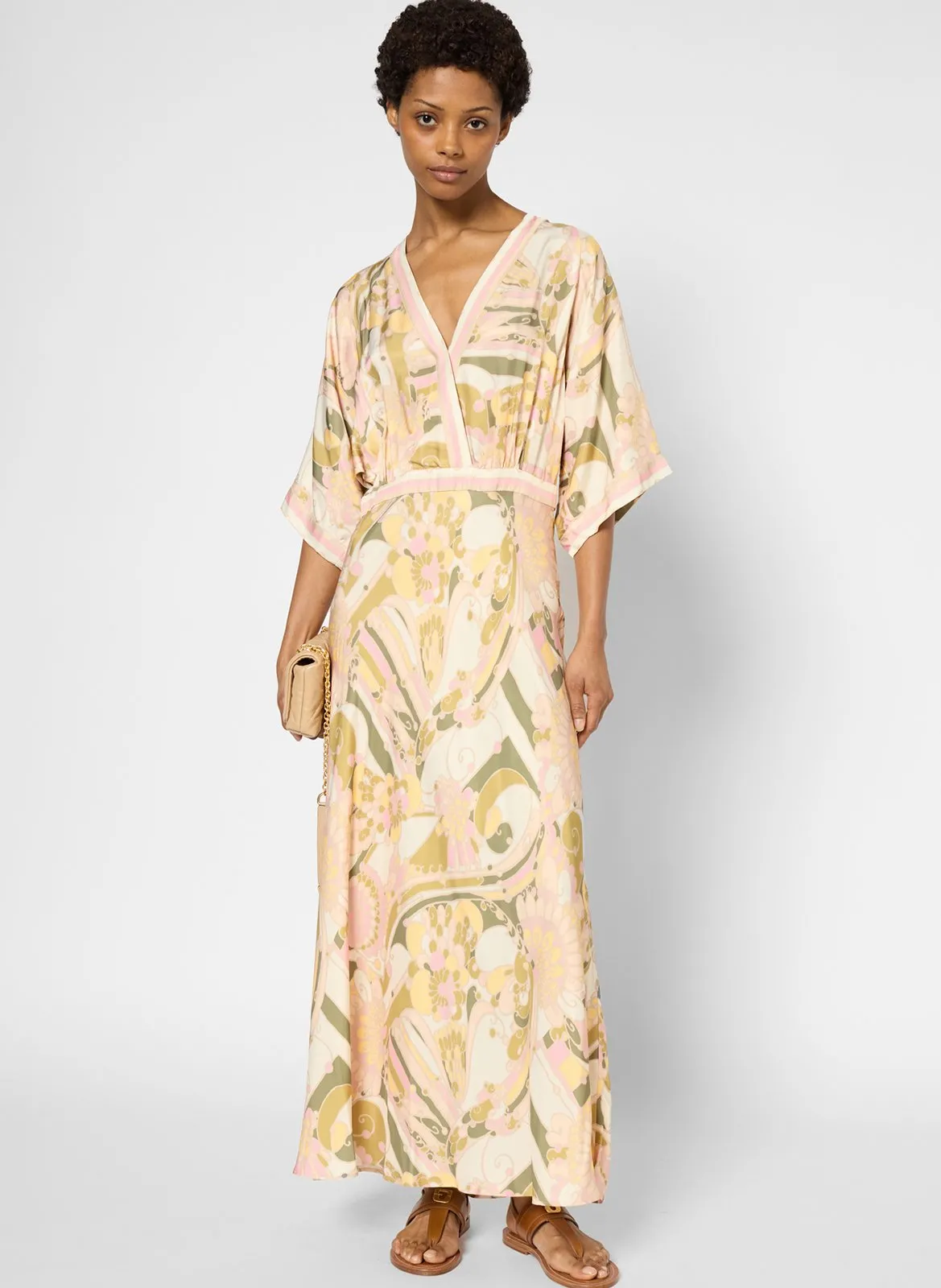 Robe longue cintrée col V Kaki PERRINE