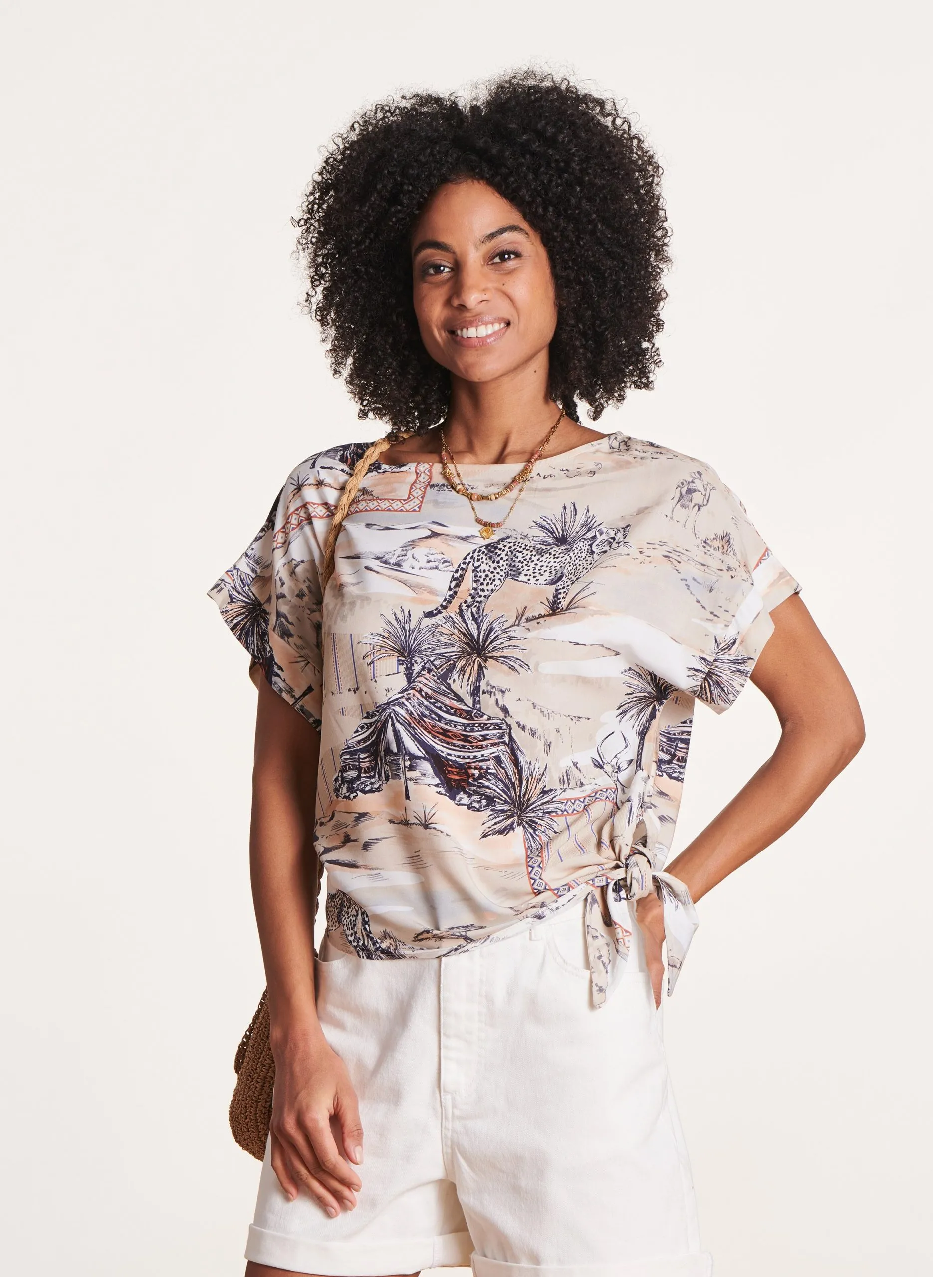 Tee-shirt droit à nouer sur le côté Beige