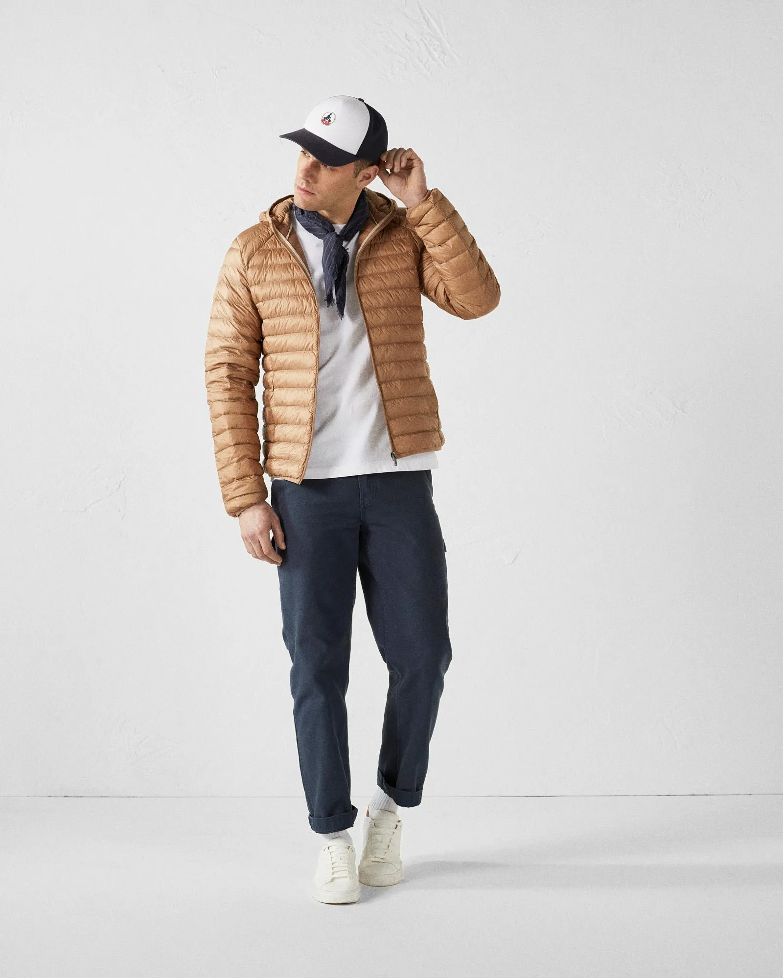 Doudoune légère à capuche nico Marron