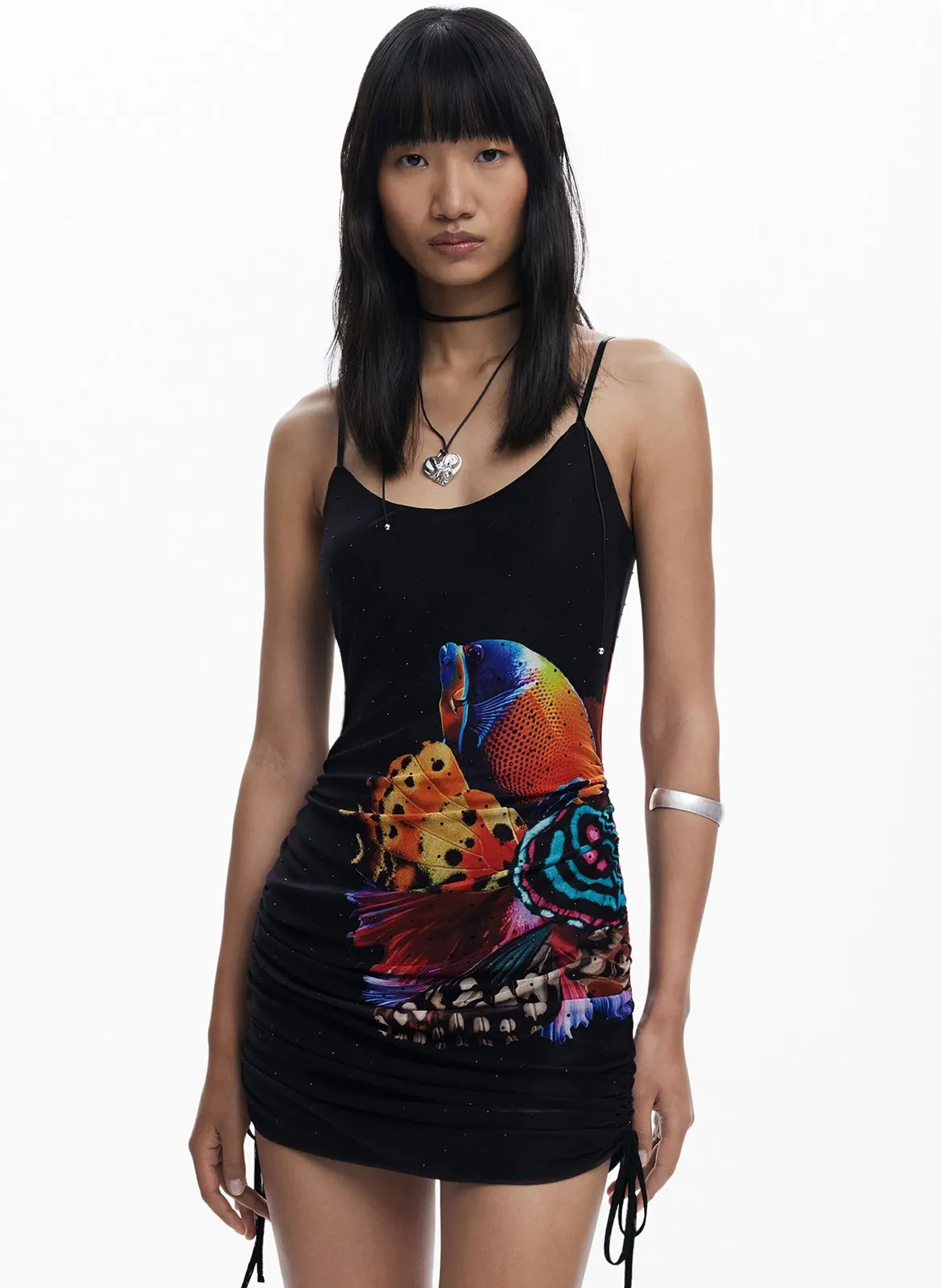 Robe courte décolleté V Noir