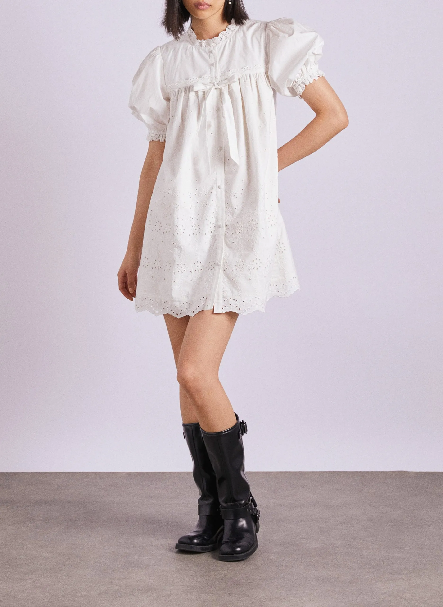 Robe courte en coton bio brodé Blanc WINNIE