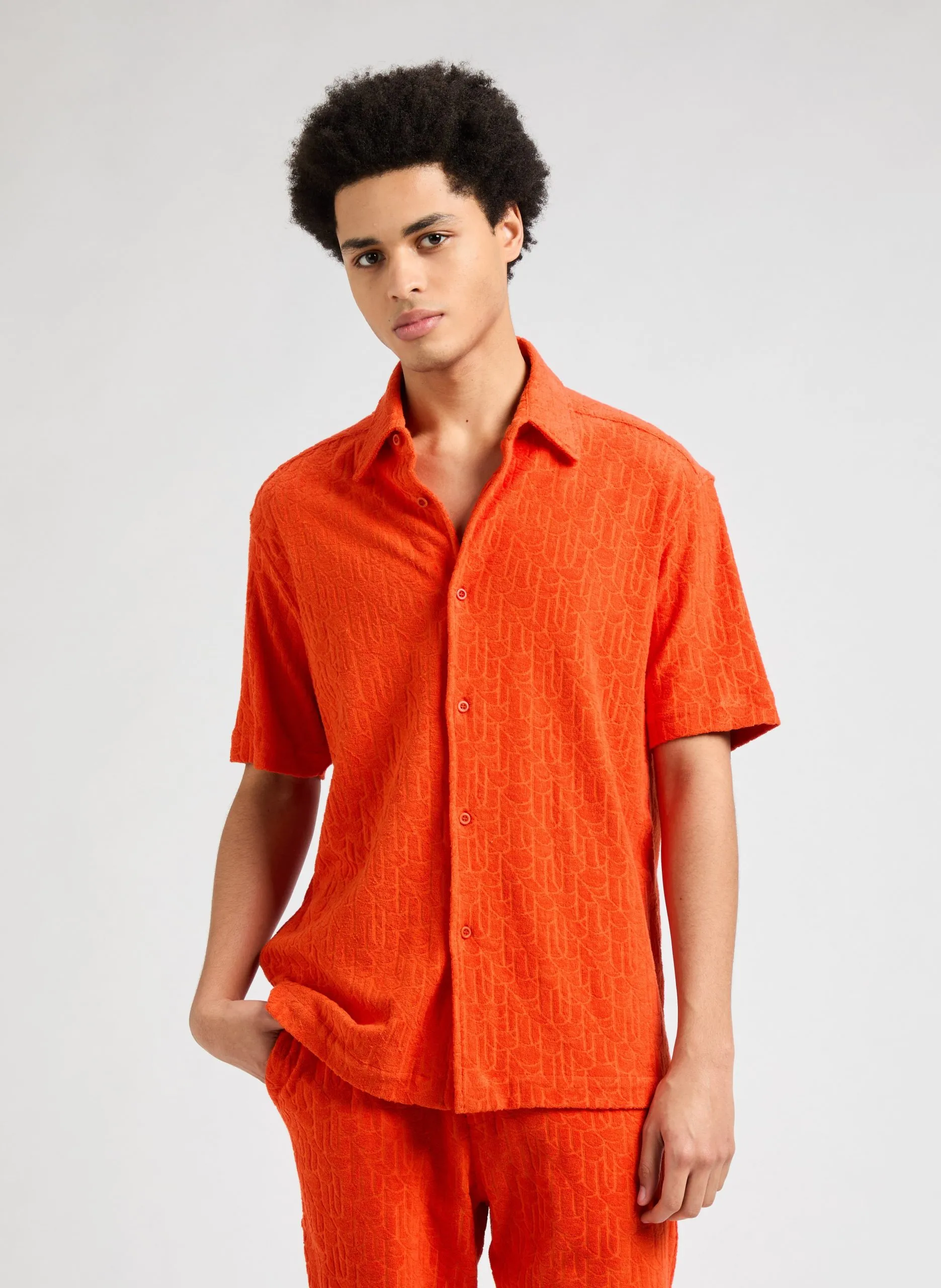 Chemise col classique regular-fit en coton Orange