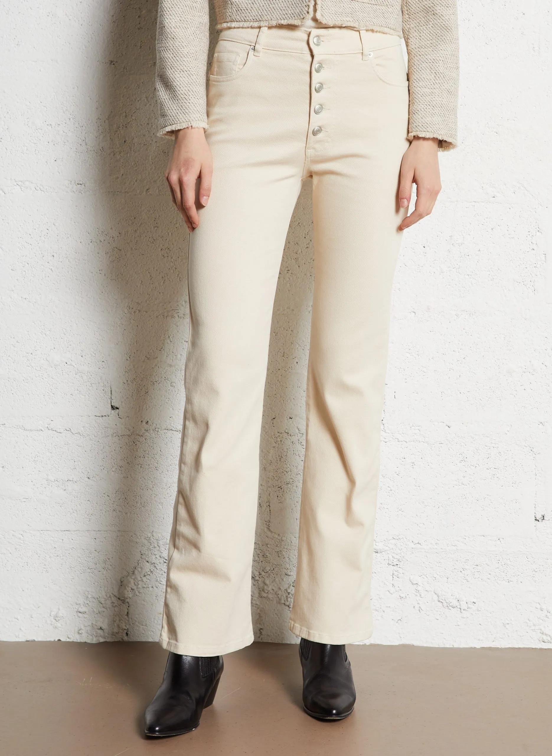 Jean flare à braguette boutonnée Blanc JODIE