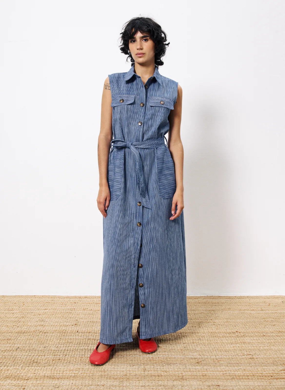 Robe longue col classique en denim Bleu SCARLET