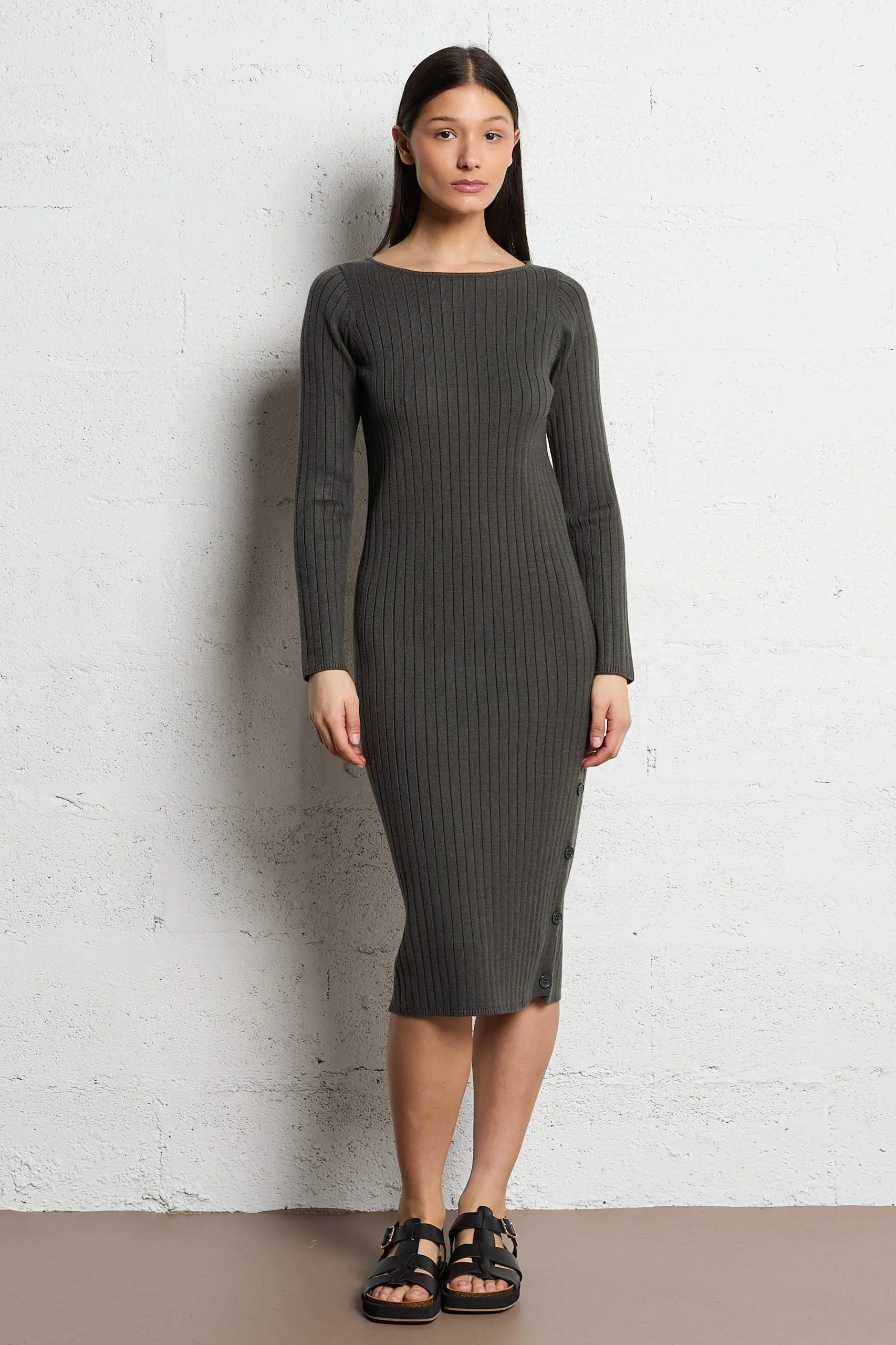 Robe midi col rond Kaki LEONIE