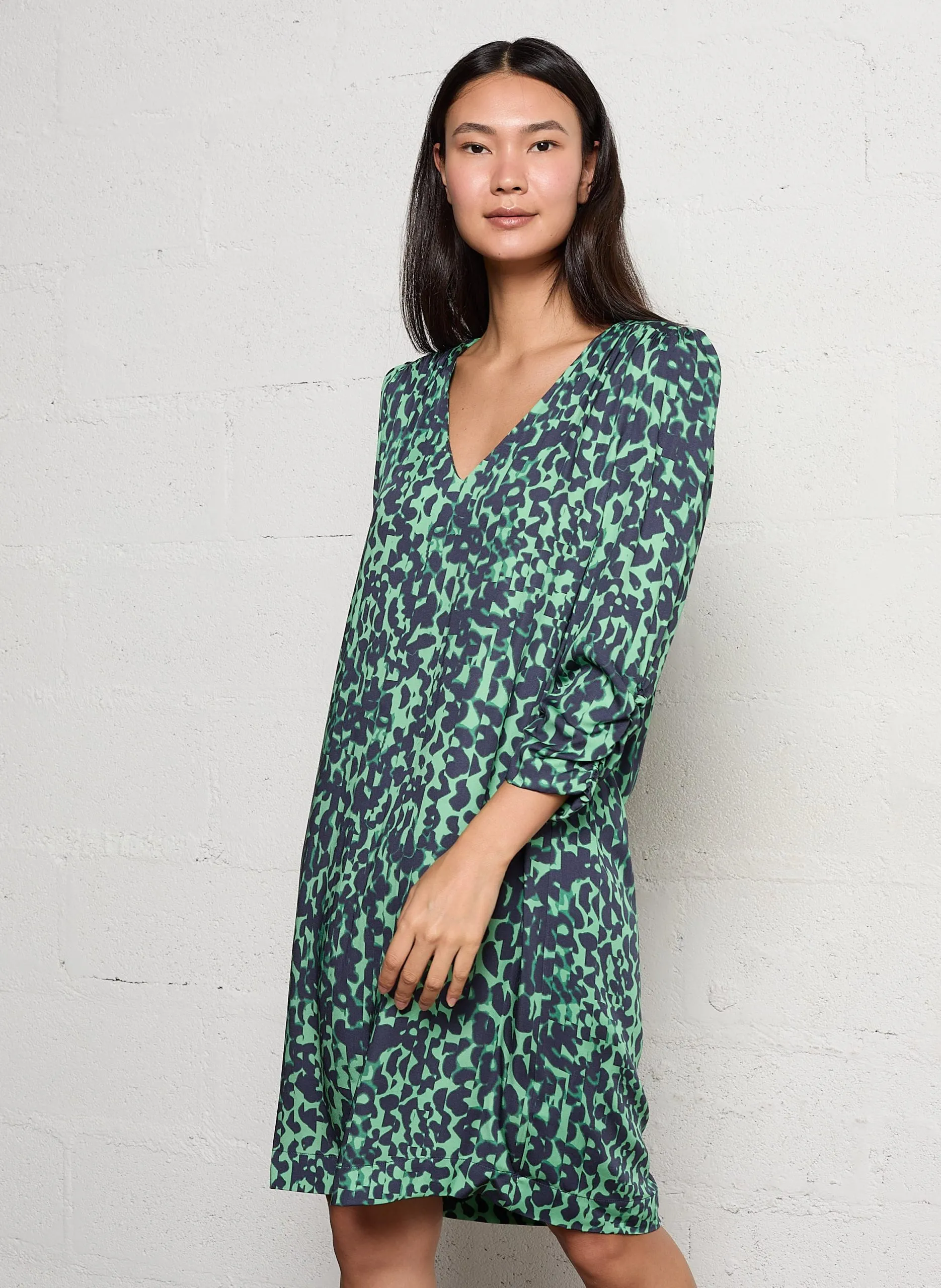 Robe courte imprimée à manches 3/4 Vert