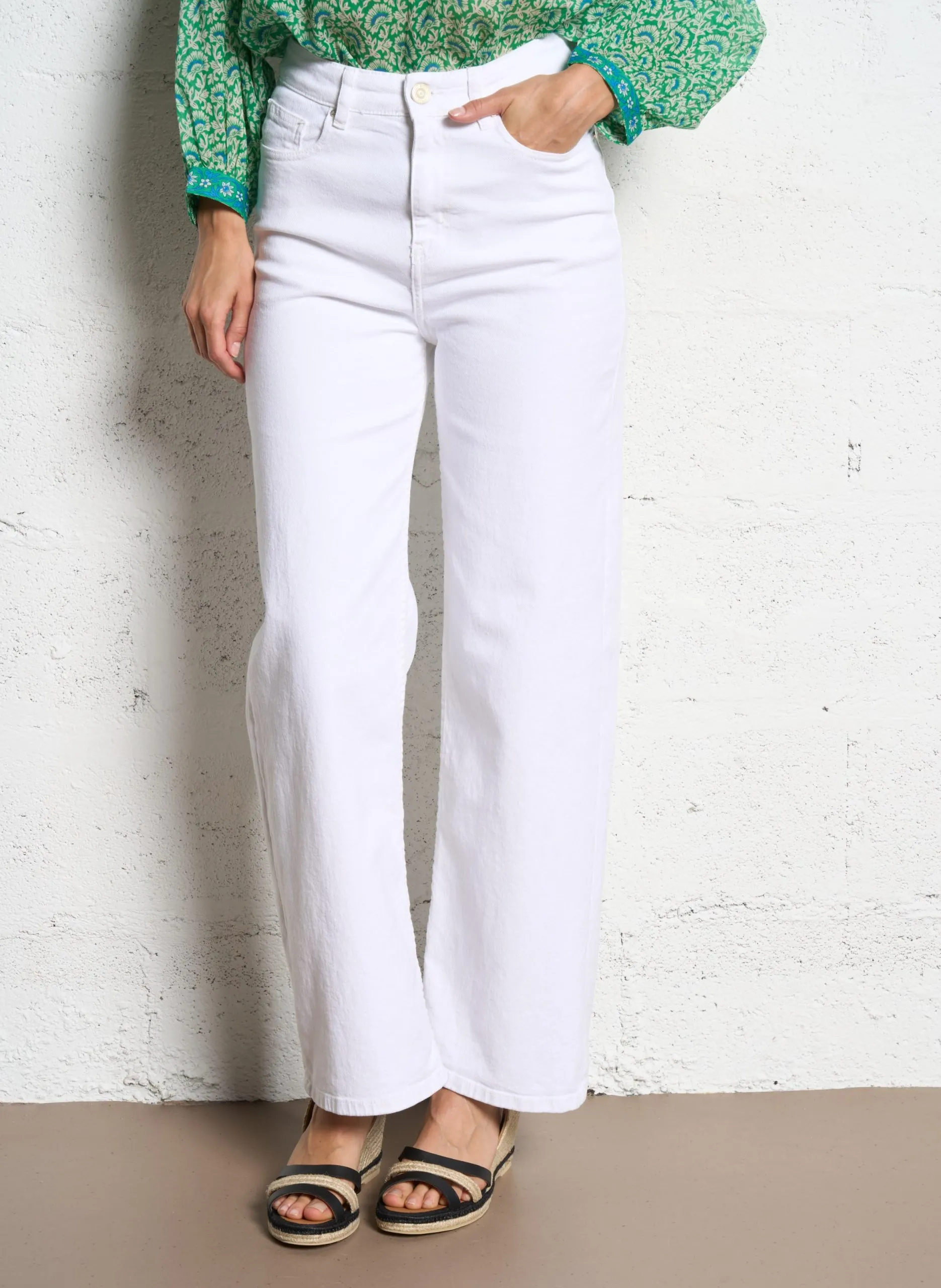 Jean flare taille haute en coton mélangé Blanc CARLA