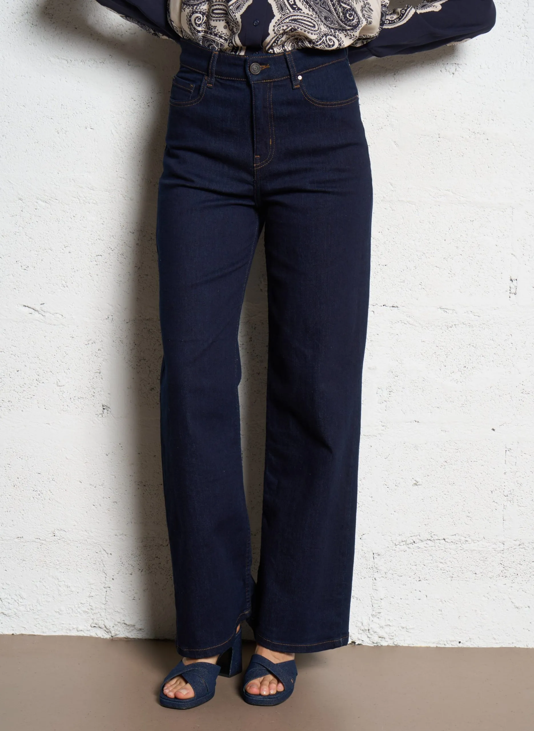 Jean large en coton mélangé Bleu CARLA