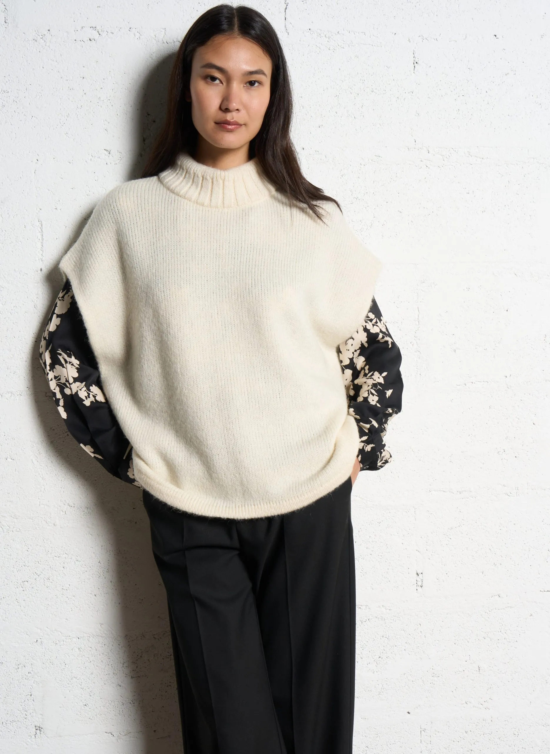 Pull ample sans manches Blanc ANDRAS