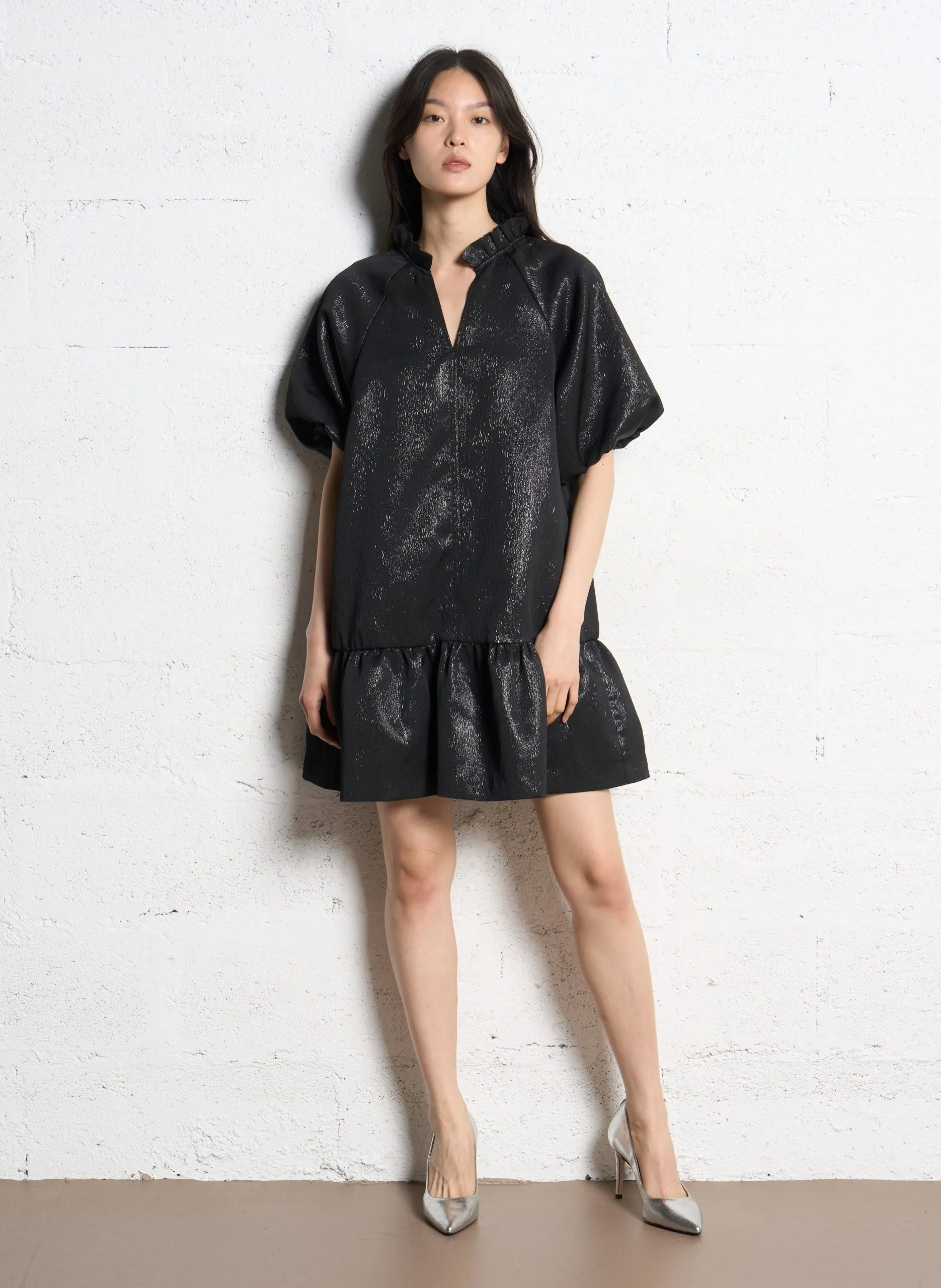 Robe courte droite métallisée Noir CHELSEA