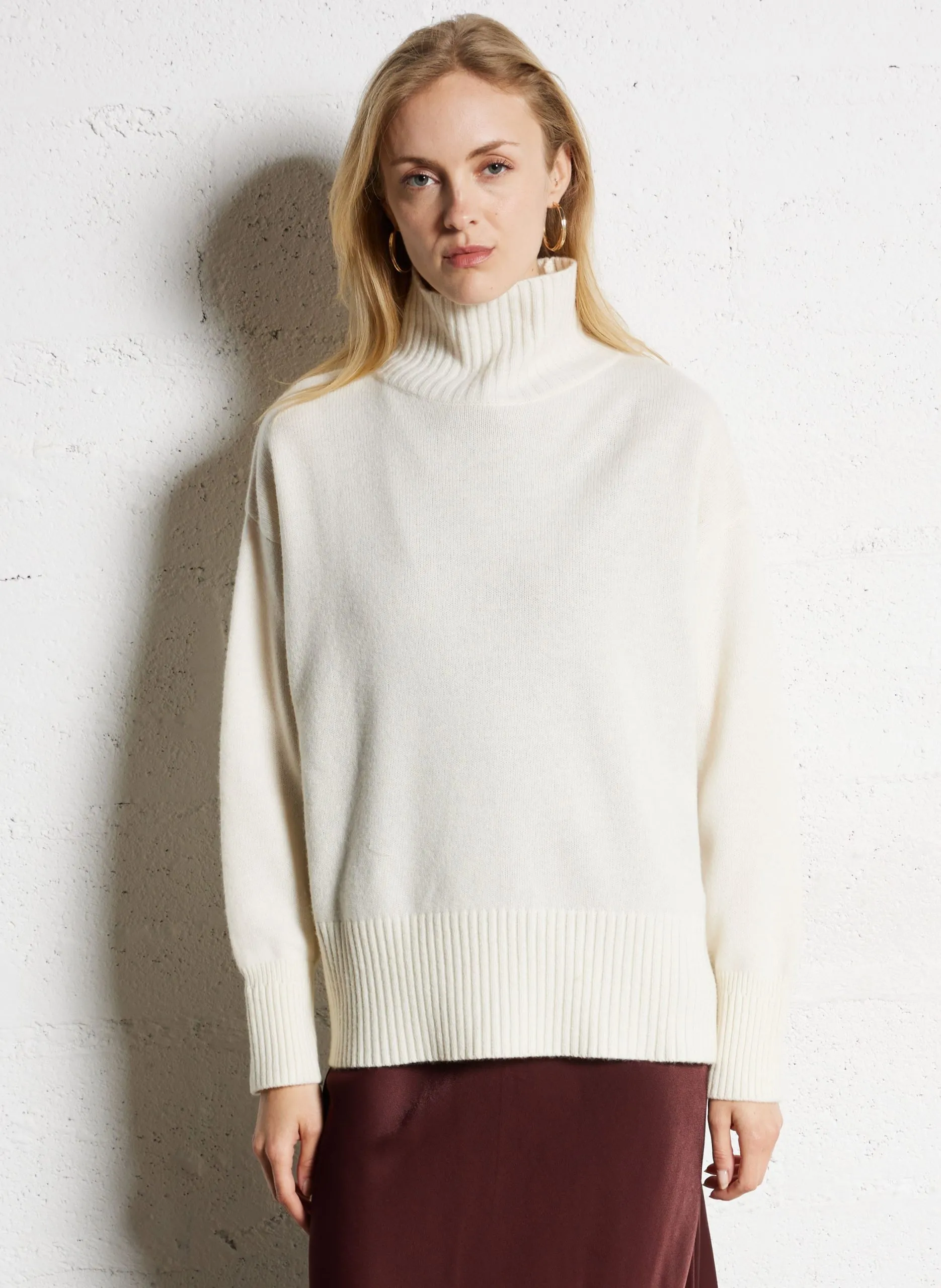 Pull ample col montant en laine Beige PALACE