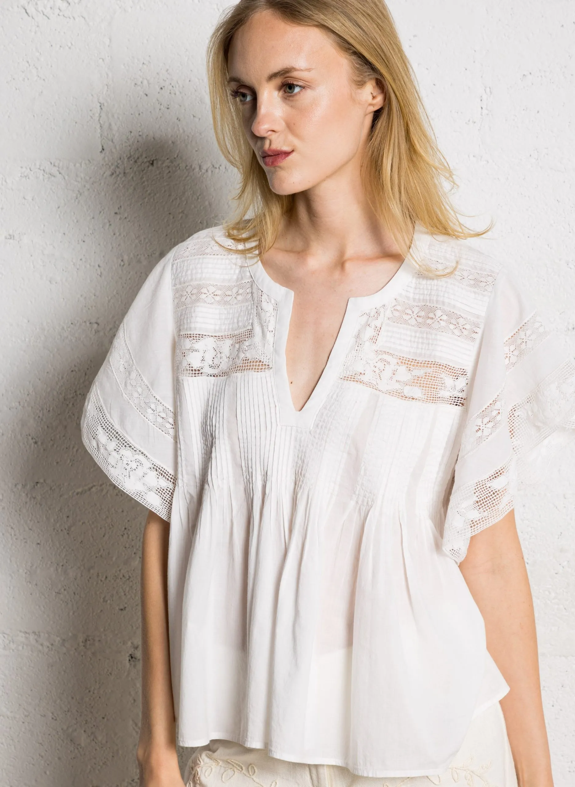 Top manches courtes en dentelle Blanc PARADIS