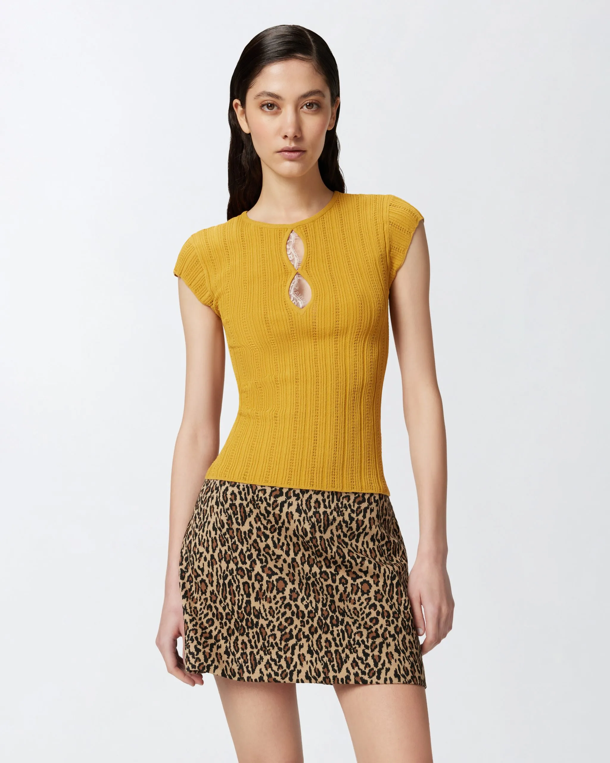 Top côtelé ajouré avec ouverture goutte d’eau Jaune