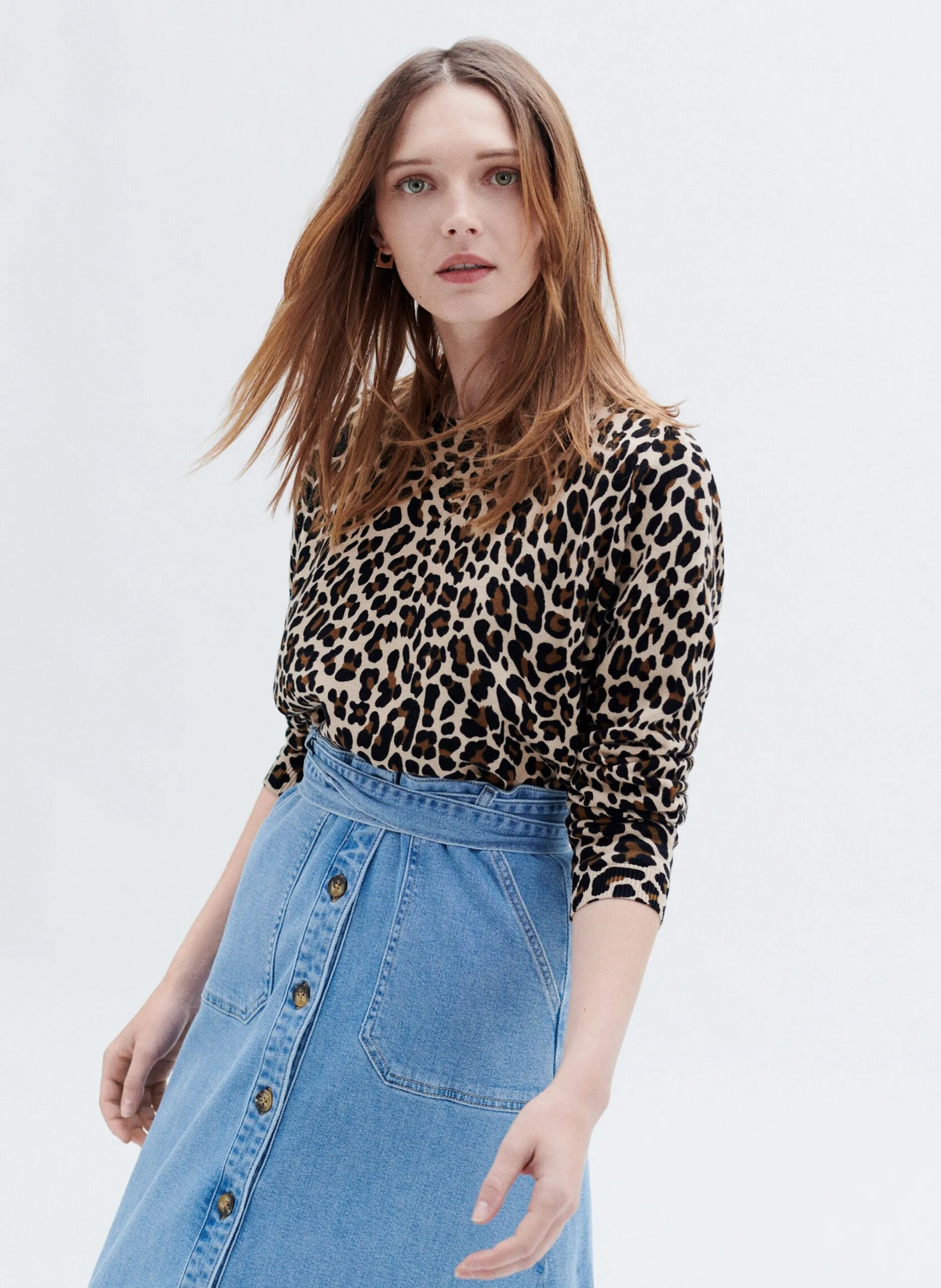 232K-MADO Marron 232K-MADO