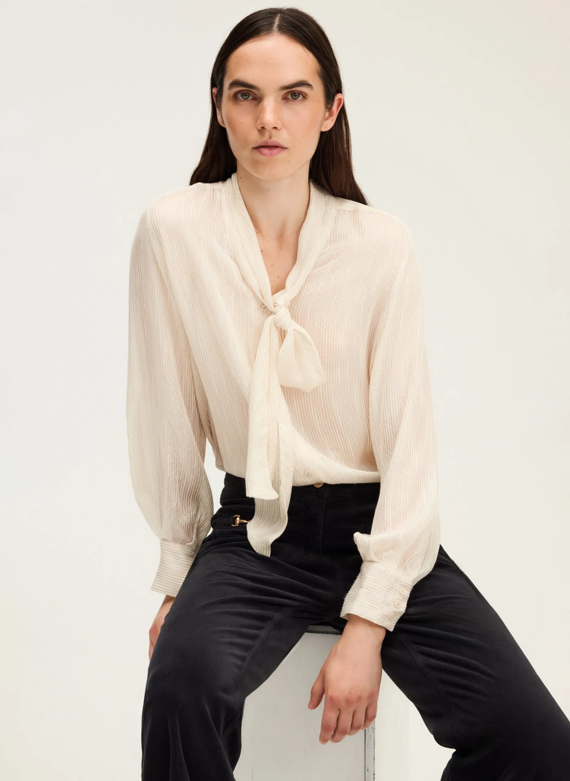 Chemisier col lavallière à rayures métallisées Beige AMELINA