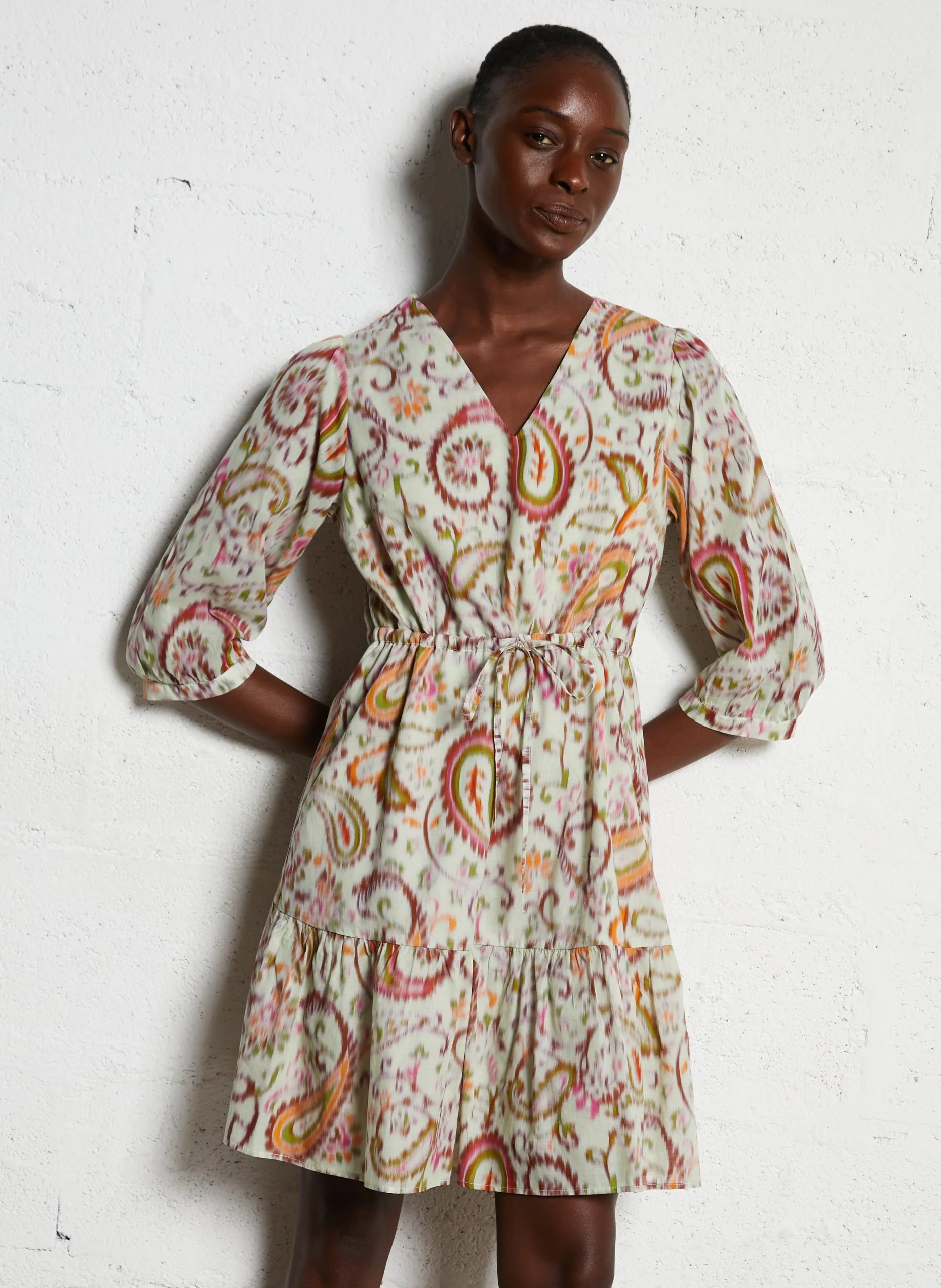 Robe courte col V manches 3/4 imprimée Vert RELEA