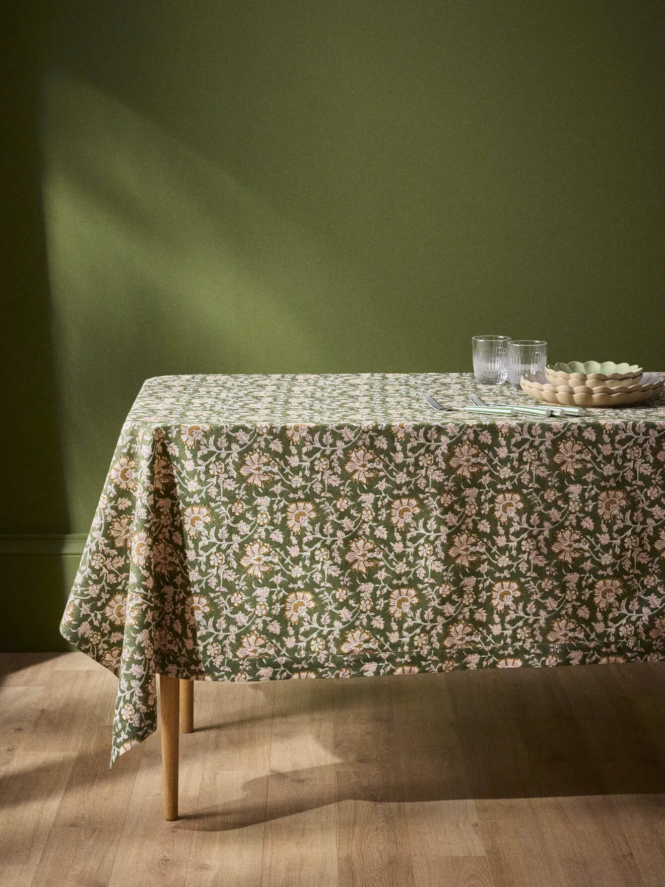 Nappe en coton fleuri indien Vert