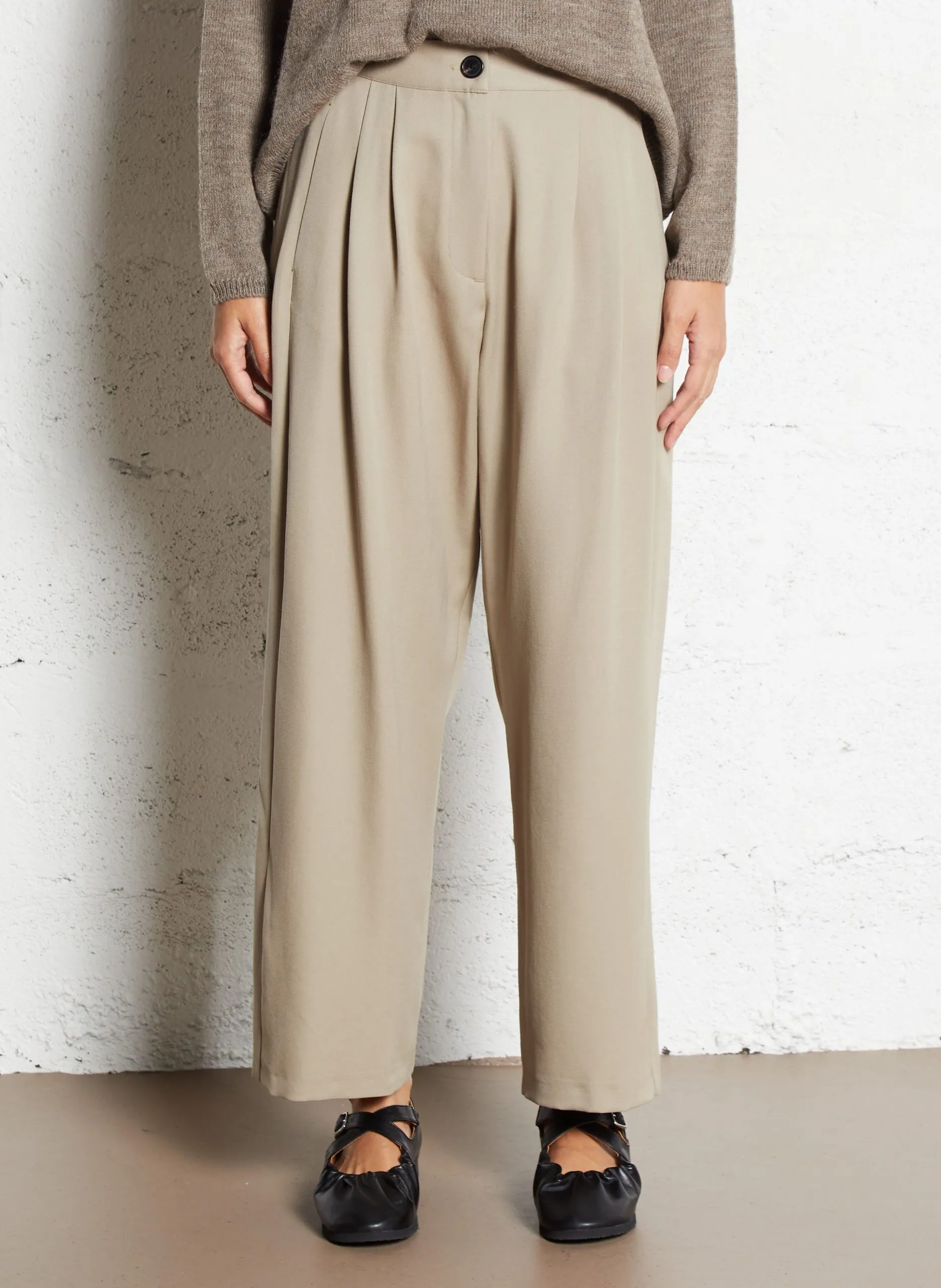 Pantalon large en laine Beige CEDAR