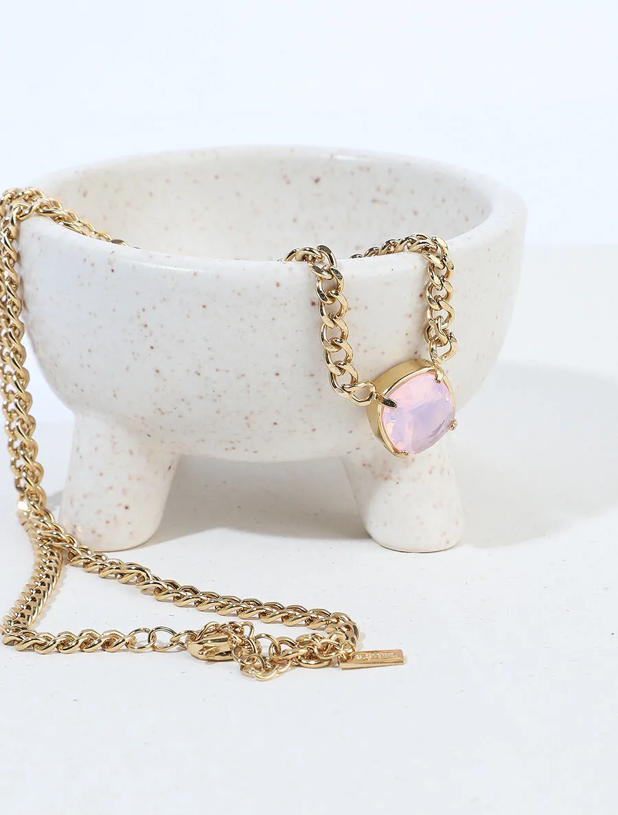 Collier à pendentif orné d'un zircon rose - Or