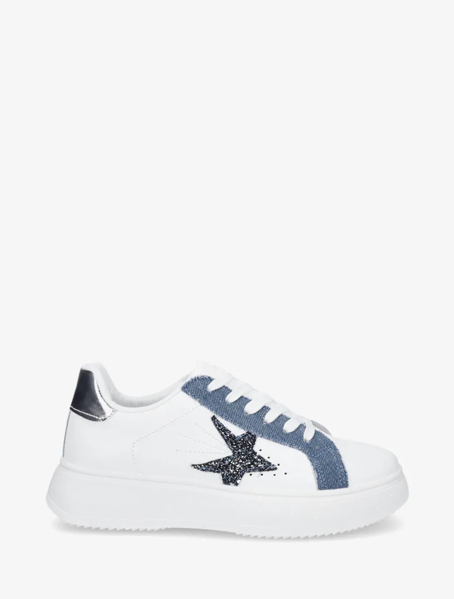 Baskets en simili empiècement fantaisie - Blanc/bleu denim
