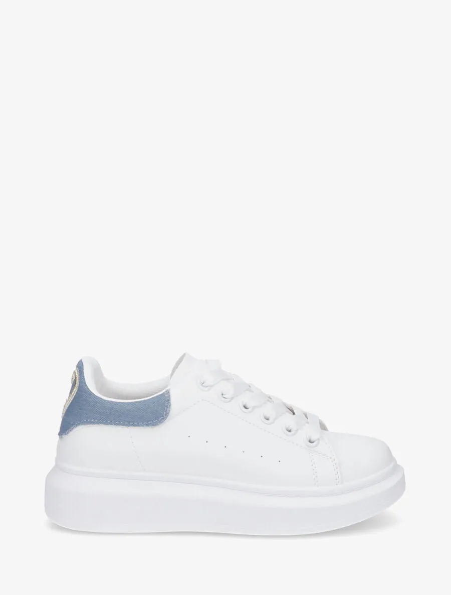 Baskets en simili à contrefort cœur - Bleu jeans